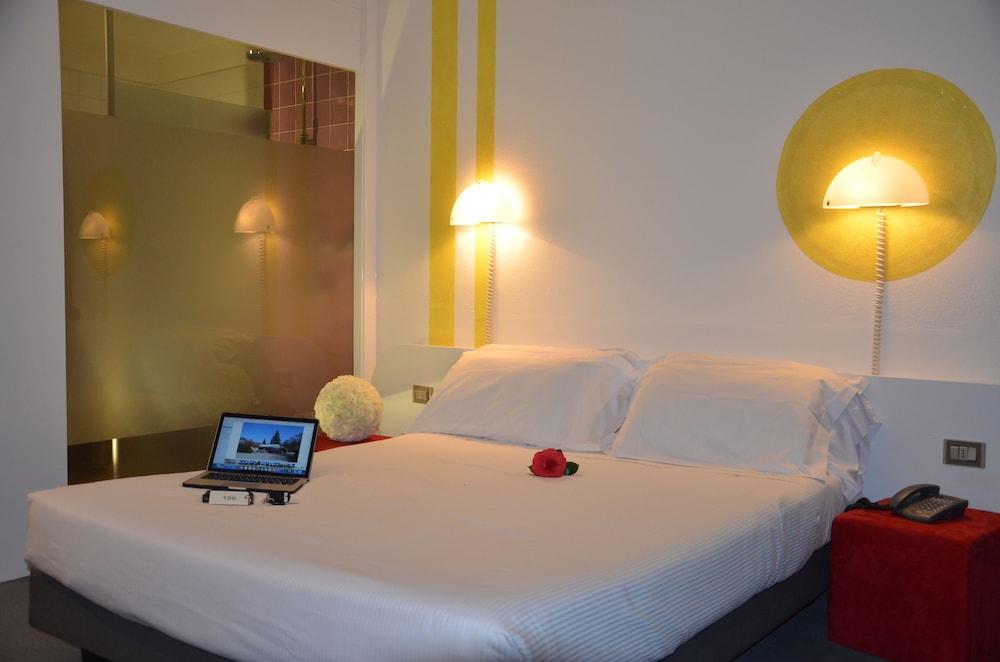 Green Hotel Motel Vergiate Esterno foto